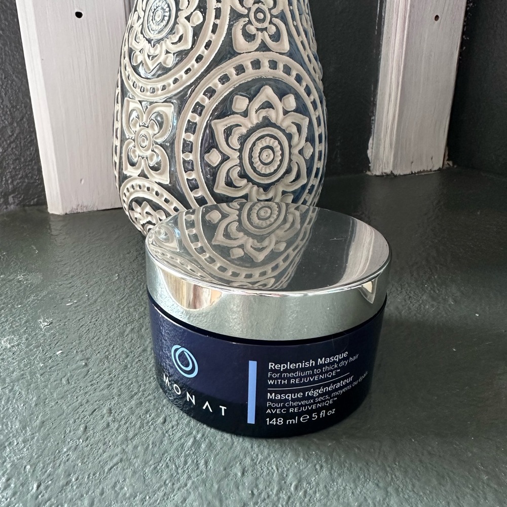 Monat Replenish Masque